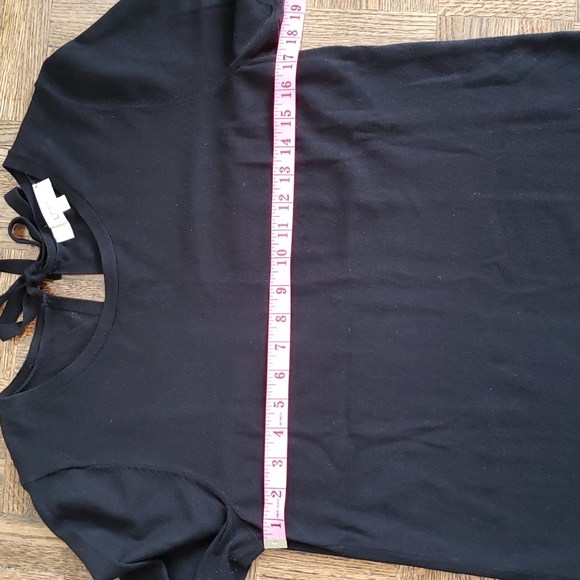 LOFT black tie at back short sleeved sweater - Picture 9 of 10